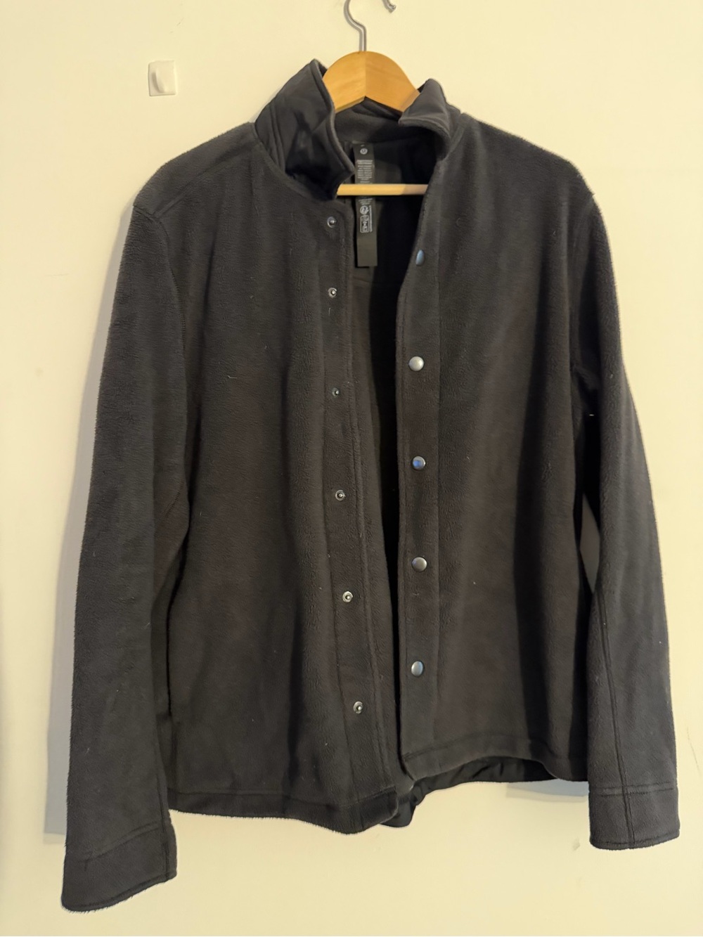 lululemon athletica Men's Black Lightweight Fleece Shirt Jacket